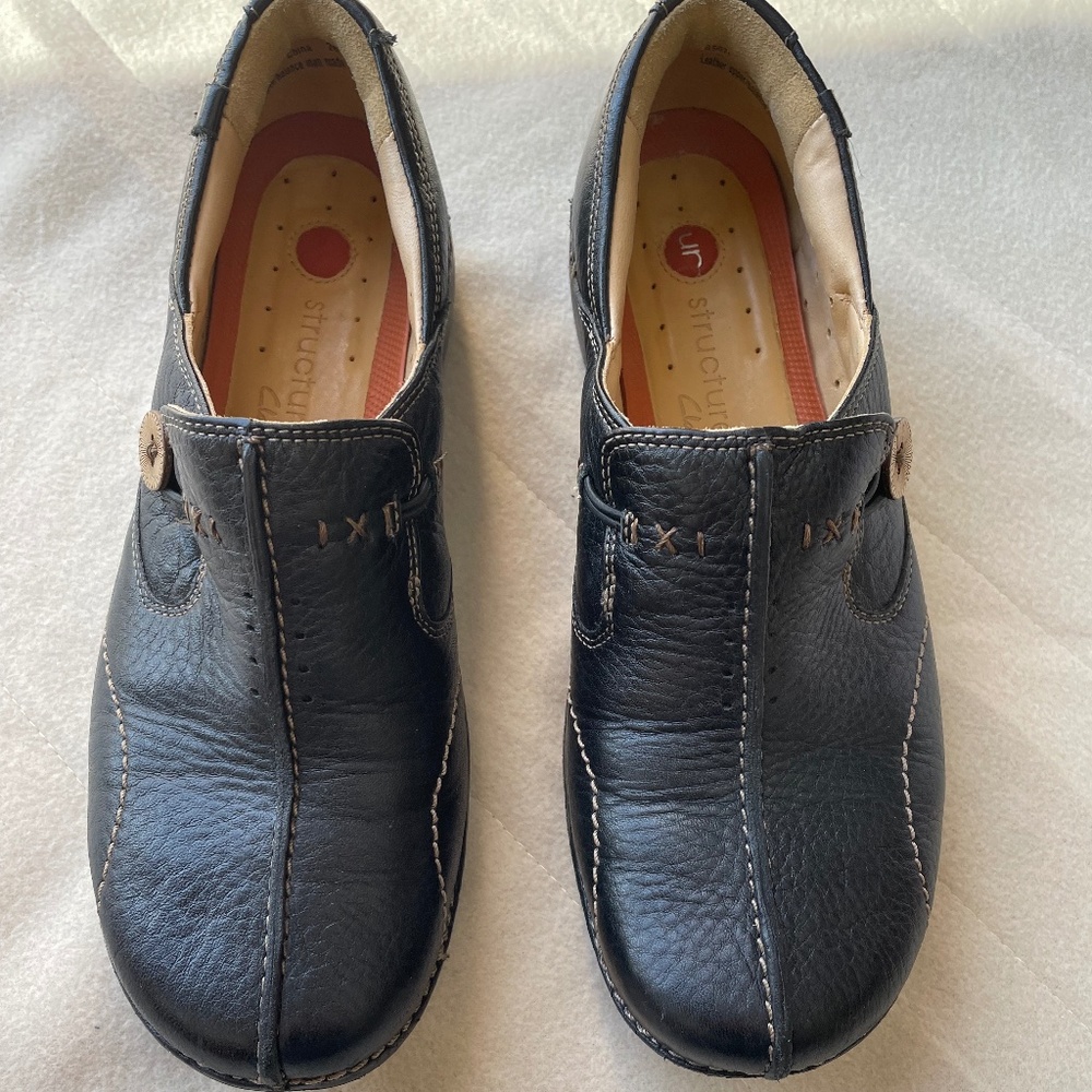 Clarks Unstructured Black Leather Slip on Shoe Size 9
